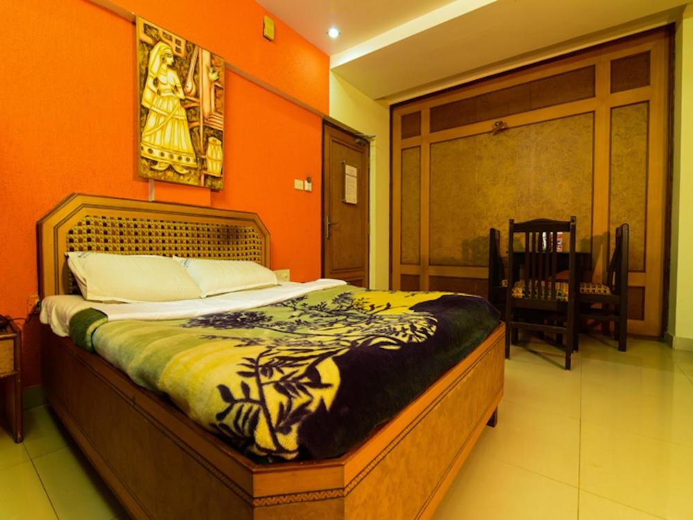 Room image 2